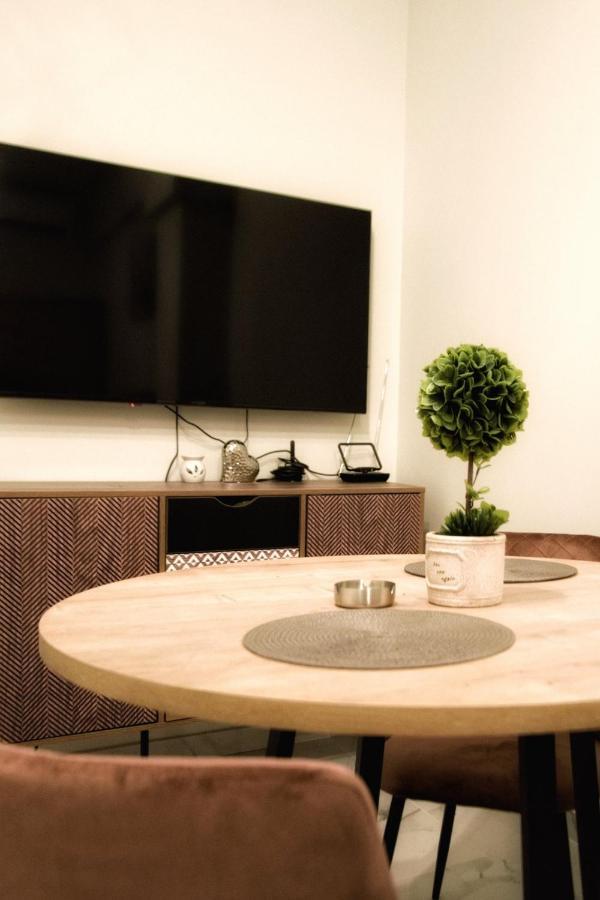 Dionisooss Apartment Athena Bagian luar foto